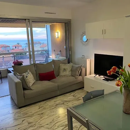 Appartement 2 Flat With Sea View, Private Parking, Swimming Pool, And Ac *