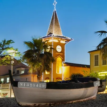 2 Flat With Sea View, Private Parking, Swimming Pool, And Ac *