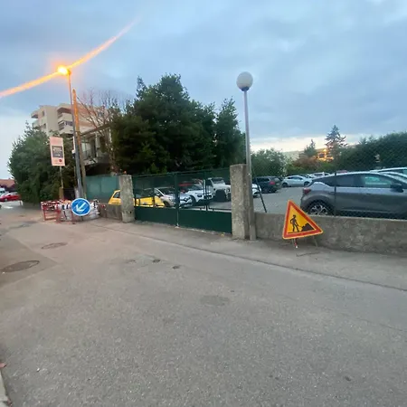 アパート Sea View - Private Parking, Swimming Pool, Air Conditioning *